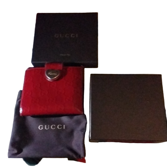 Gucci Red ❤️monogram Heart Wallet - Picture 9 of 15